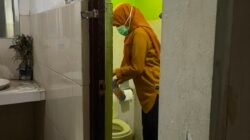 PLN Icon Plus SBU Regional Bali dan Nusa Tenggara Ajak Pegawai Menjaga Kebersihan Toilet dan Area Umum