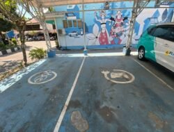 PLN Icon Plus SBU Regional Bali dan Nusa Tenggara Perkuat Fasilitas Parkir Kendaraan Listrik